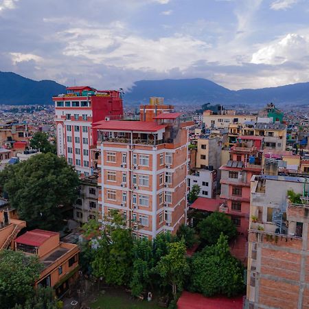 Hotel Vistara Katmandu Zewnętrze zdjęcie