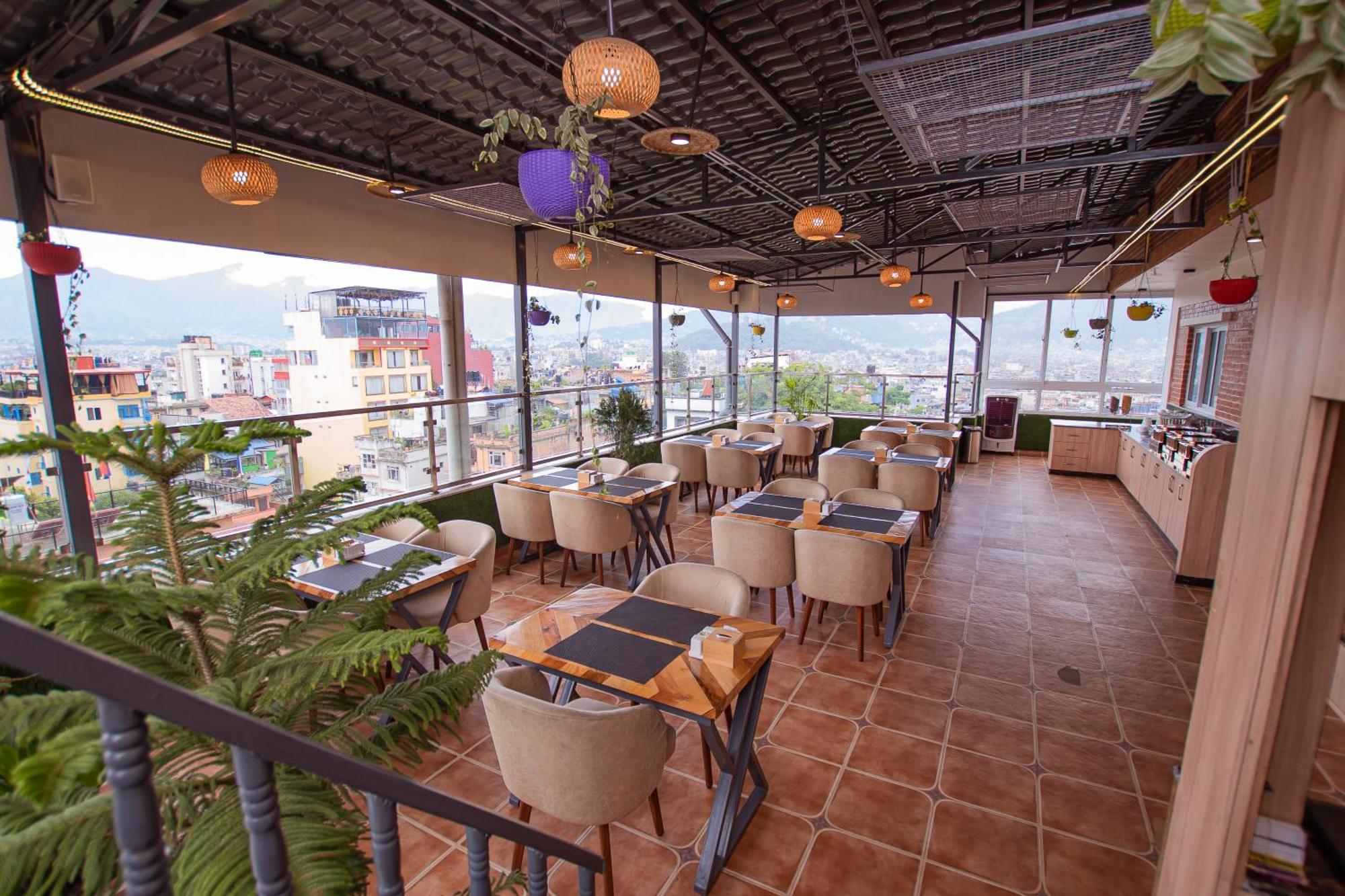 Hotel Vistara Katmandu Zewnętrze zdjęcie