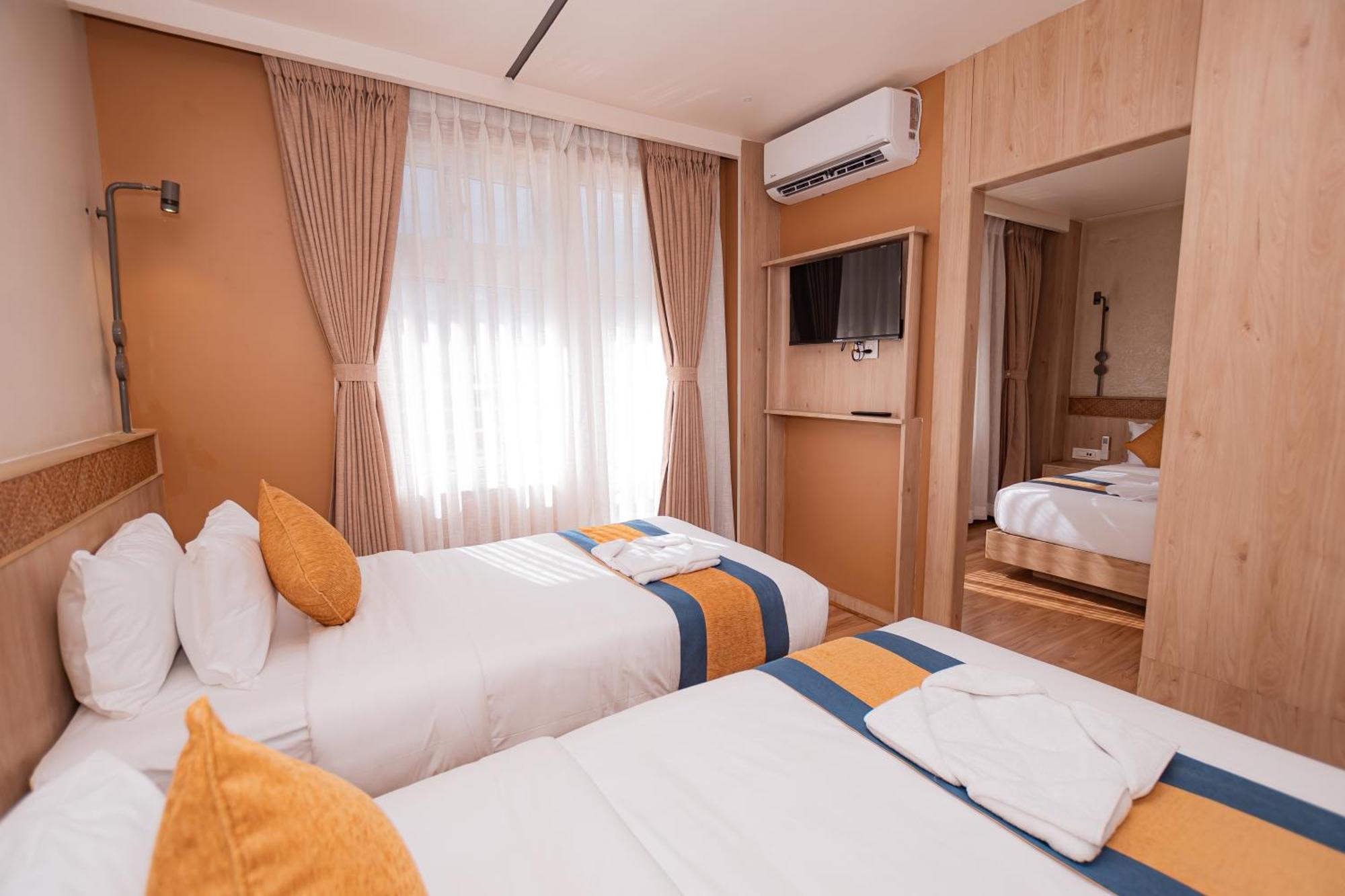 Hotel Vistara Katmandu Zewnętrze zdjęcie