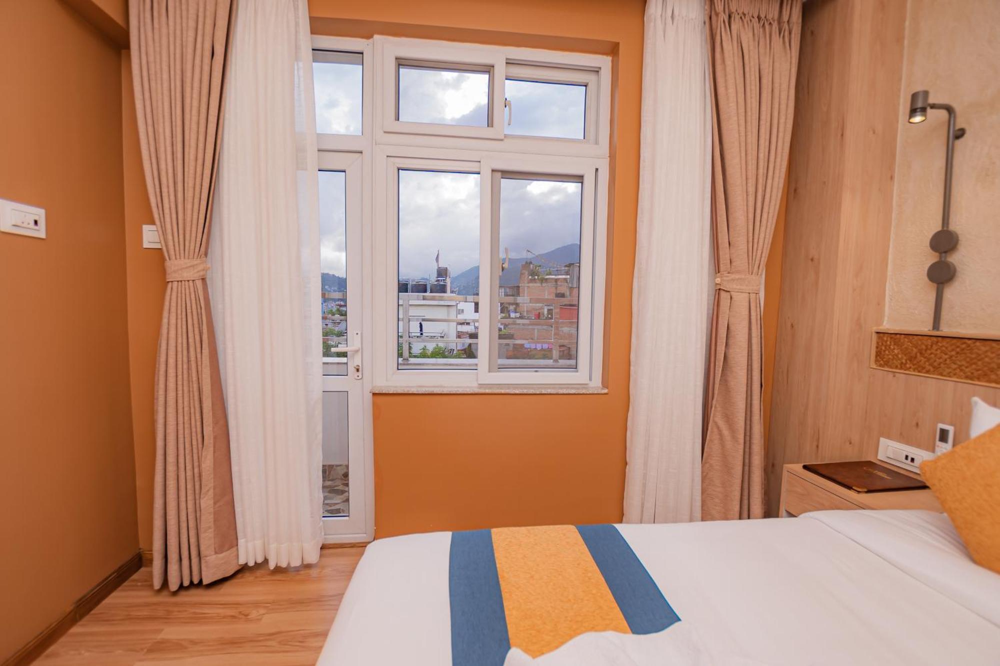 Hotel Vistara Katmandu Zewnętrze zdjęcie
