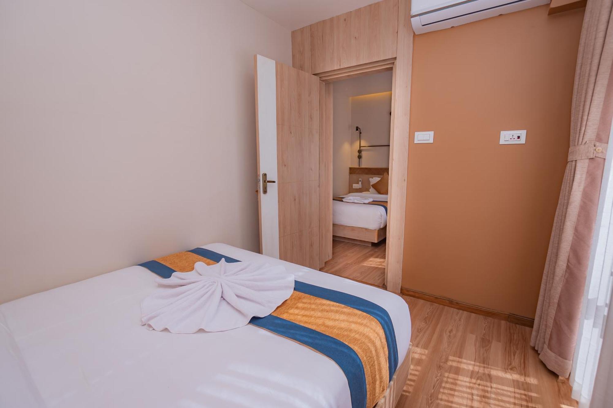 Hotel Vistara Katmandu Zewnętrze zdjęcie