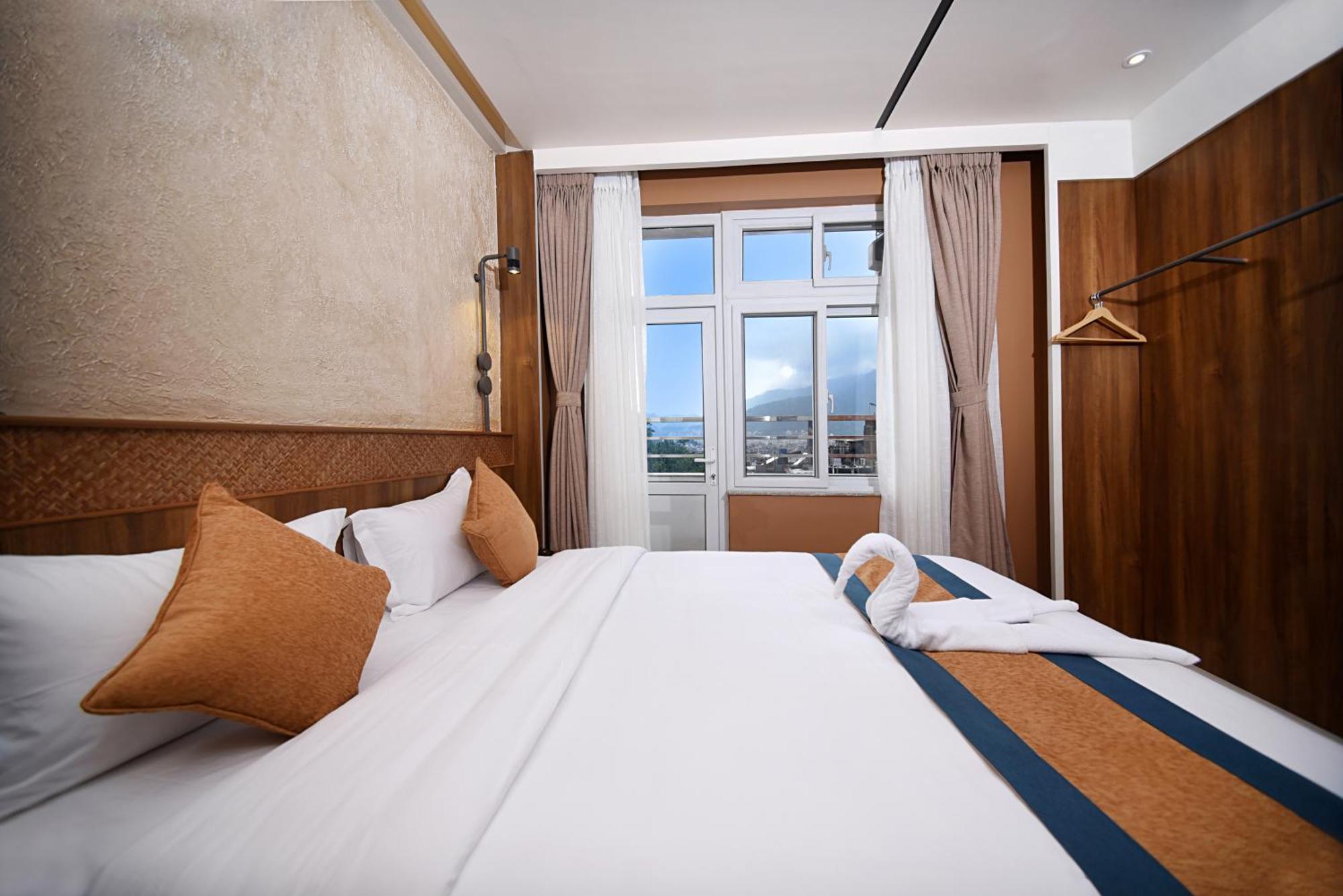 Hotel Vistara Katmandu Zewnętrze zdjęcie